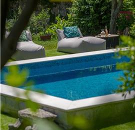 4 bedroom villa with pool in Lapad, Dubrovnik, sleeps 8